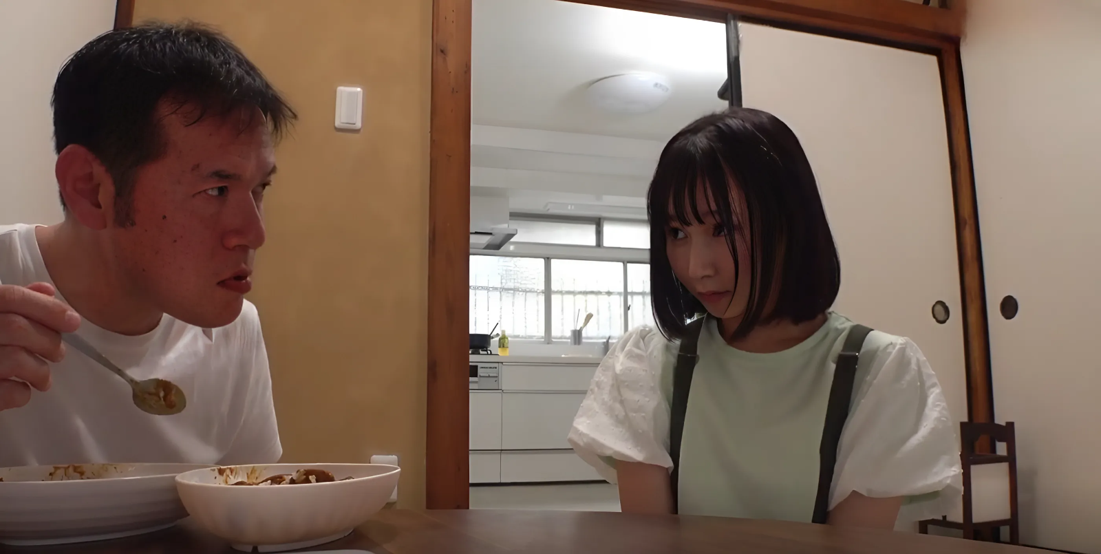 KSJK-015 他妻子的繼女