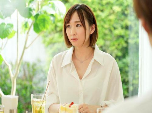 Ngày thực tập đầy đáng nhớ của em sinh viên tóc ngắn